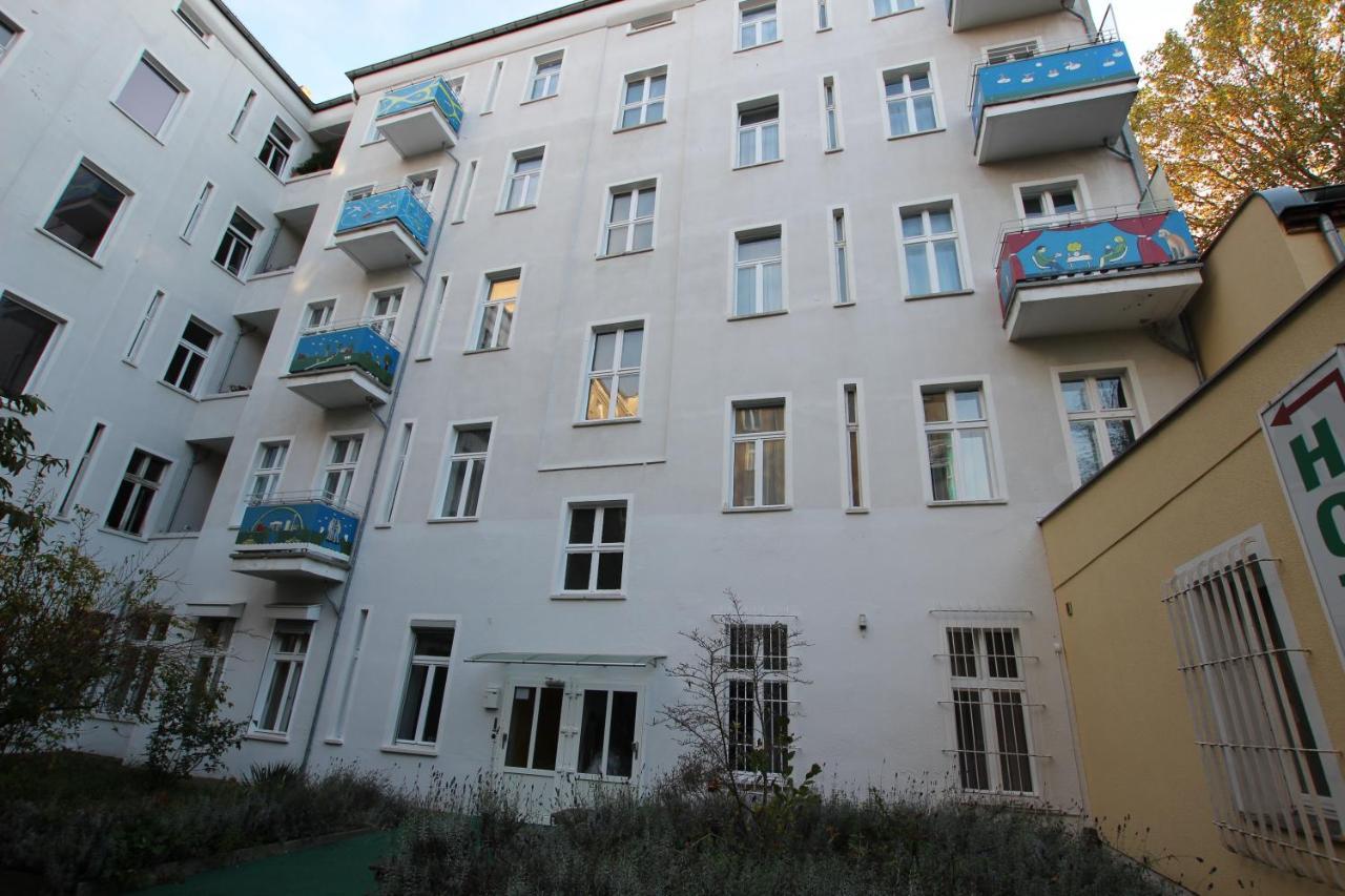 Bornholmer Hof Im Prenzlauer Berg Berlim Exterior foto